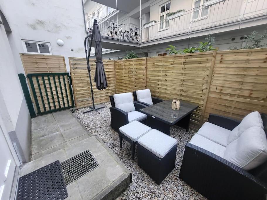 Exklusive Gartenwohnung เวียนนา ภายนอก รูปภาพ