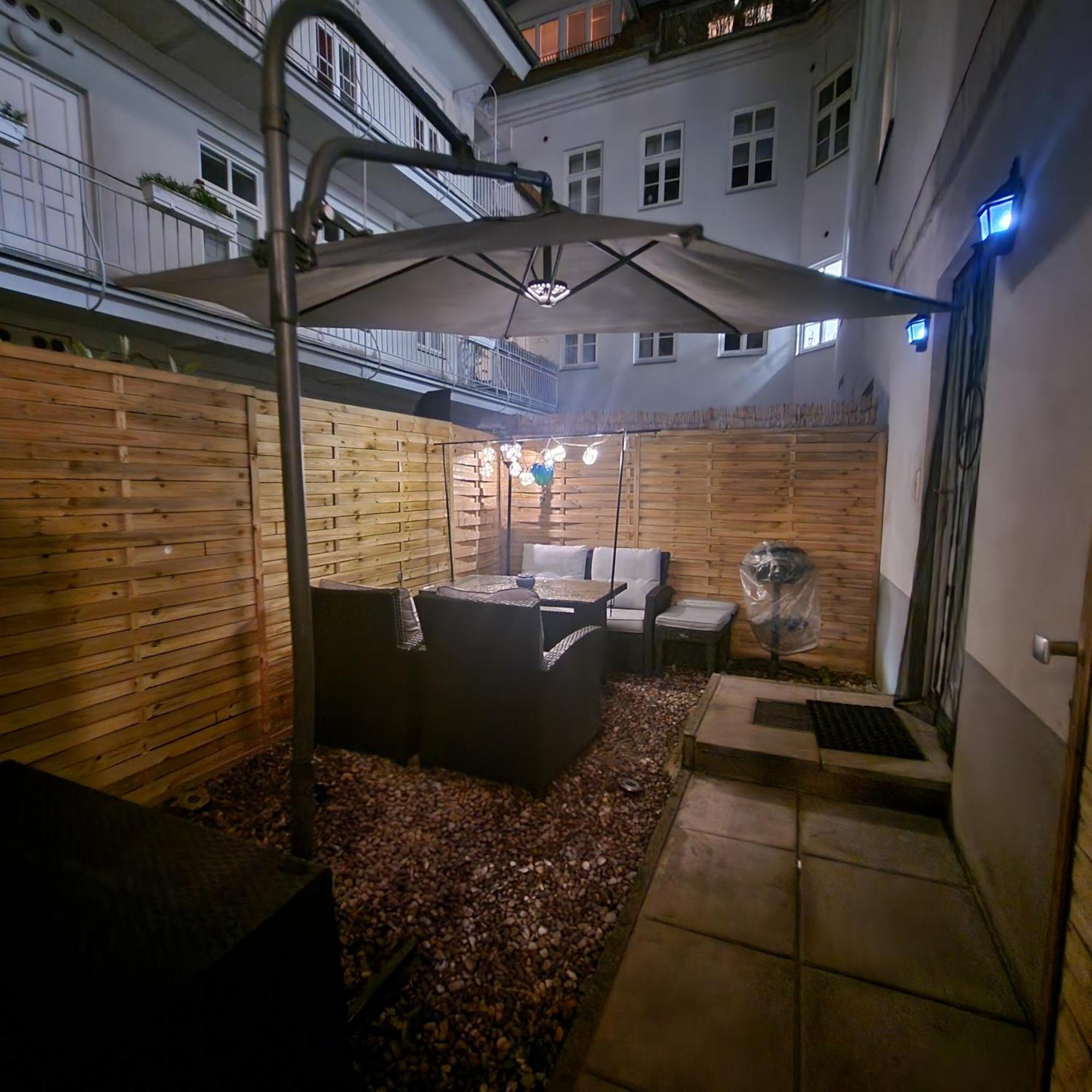 Exklusive Gartenwohnung เวียนนา ภายนอก รูปภาพ
