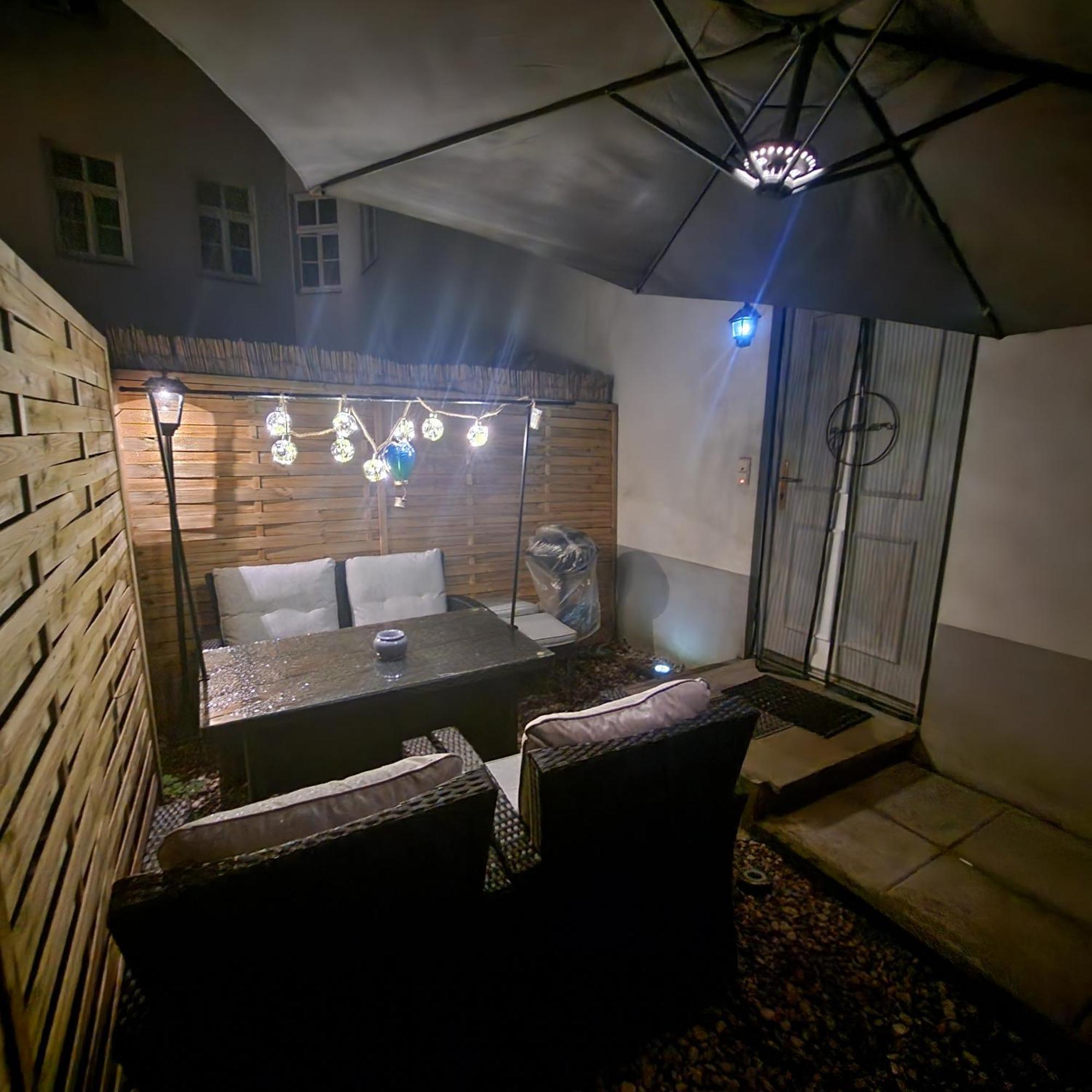 Exklusive Gartenwohnung เวียนนา ภายนอก รูปภาพ