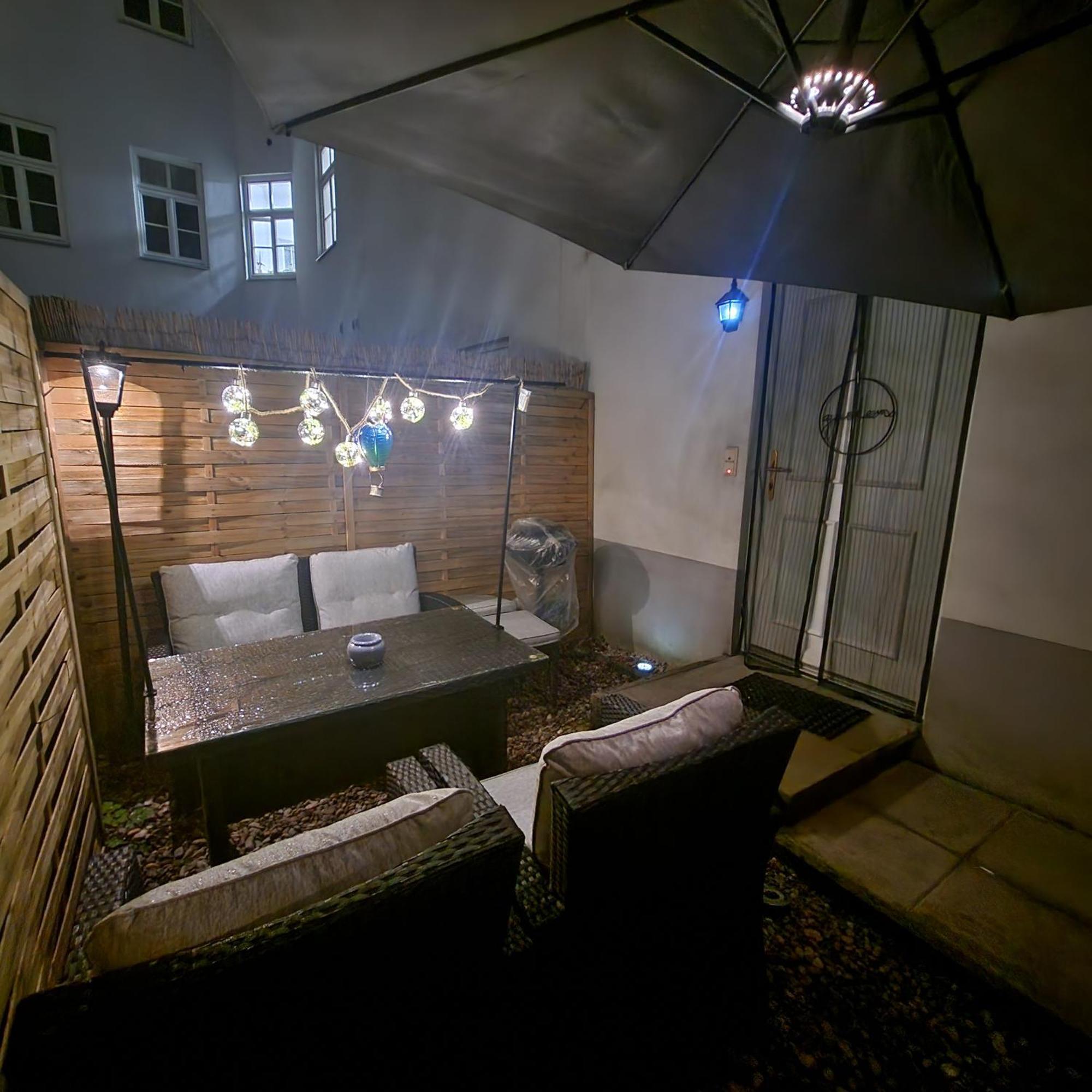 Exklusive Gartenwohnung เวียนนา ภายนอก รูปภาพ